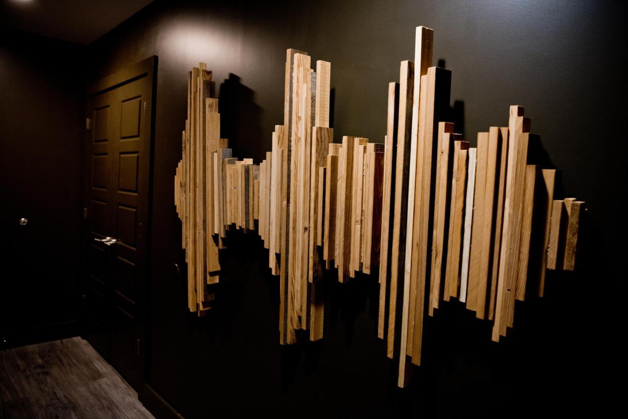 Luxury 2-Bedroom Condo Steps Away From The French Quarter ニューオーリンズ エクステリア 写真